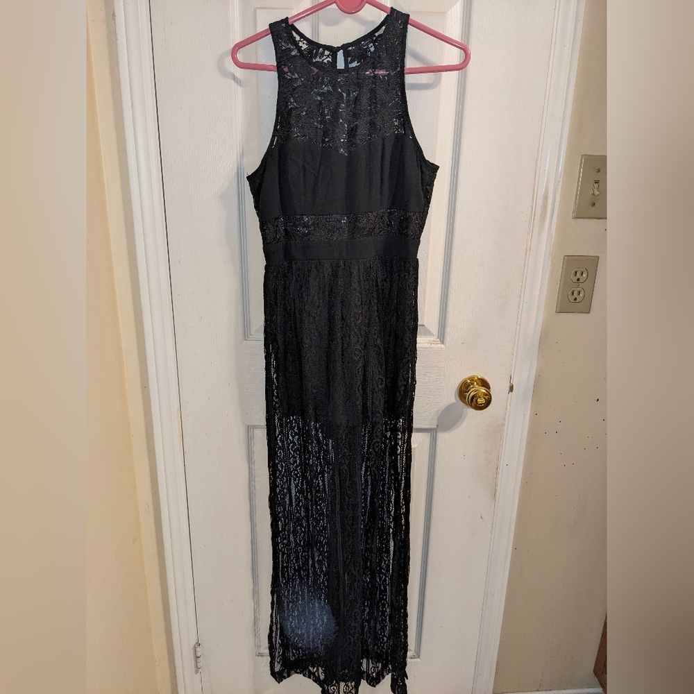 Black lace dress